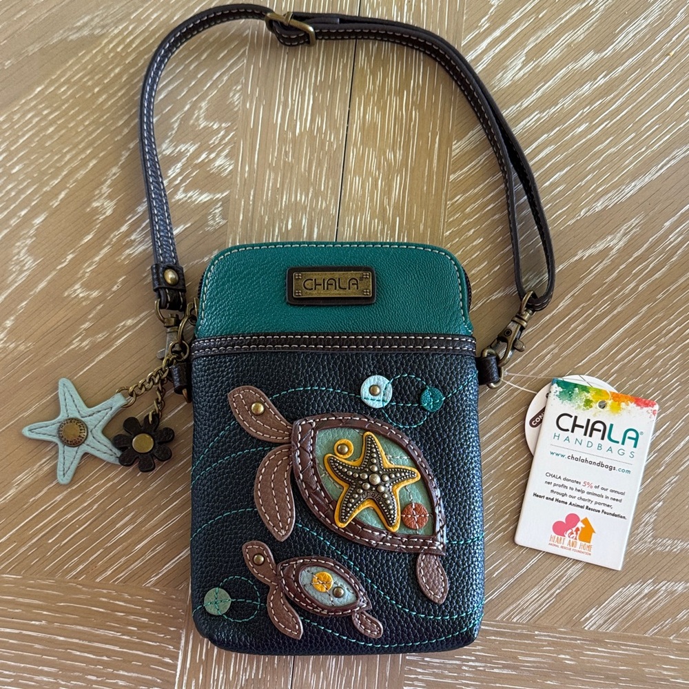 NWT sea turtle crossbody